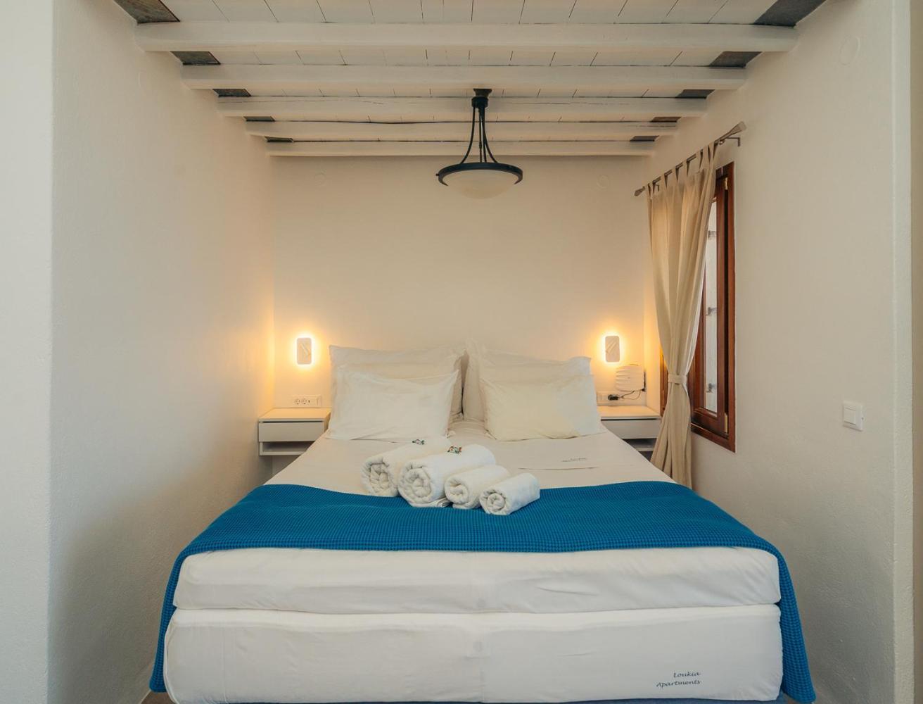 Loukia Apartments Artemonas Екстериор снимка