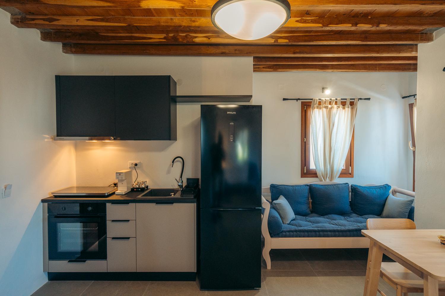 Loukia Apartments Artemonas Екстериор снимка