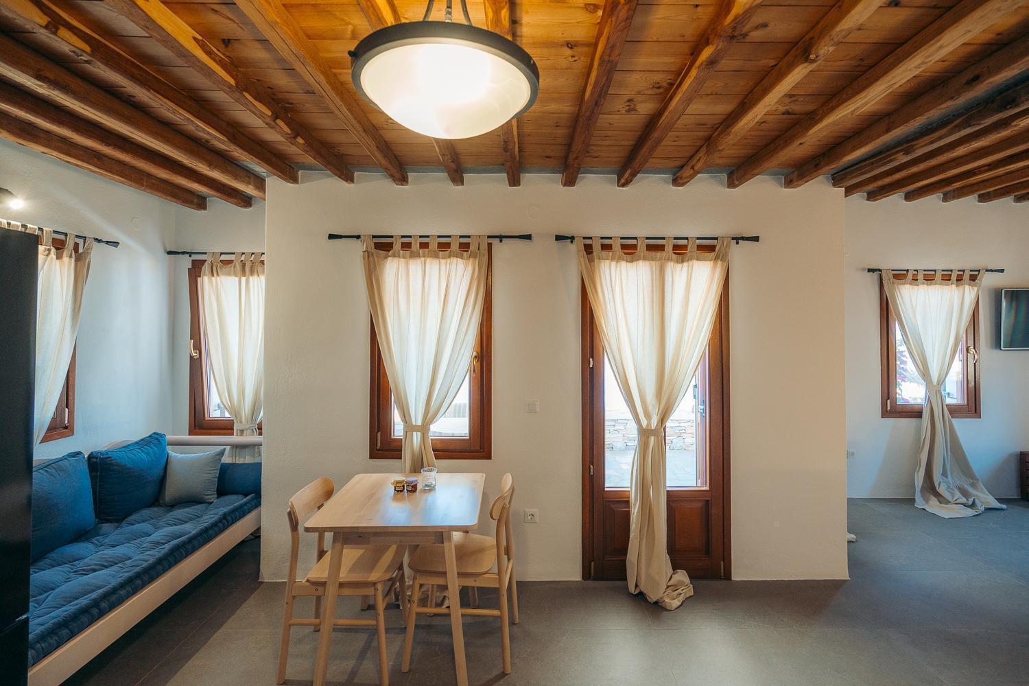 Loukia Apartments Artemonas Екстериор снимка