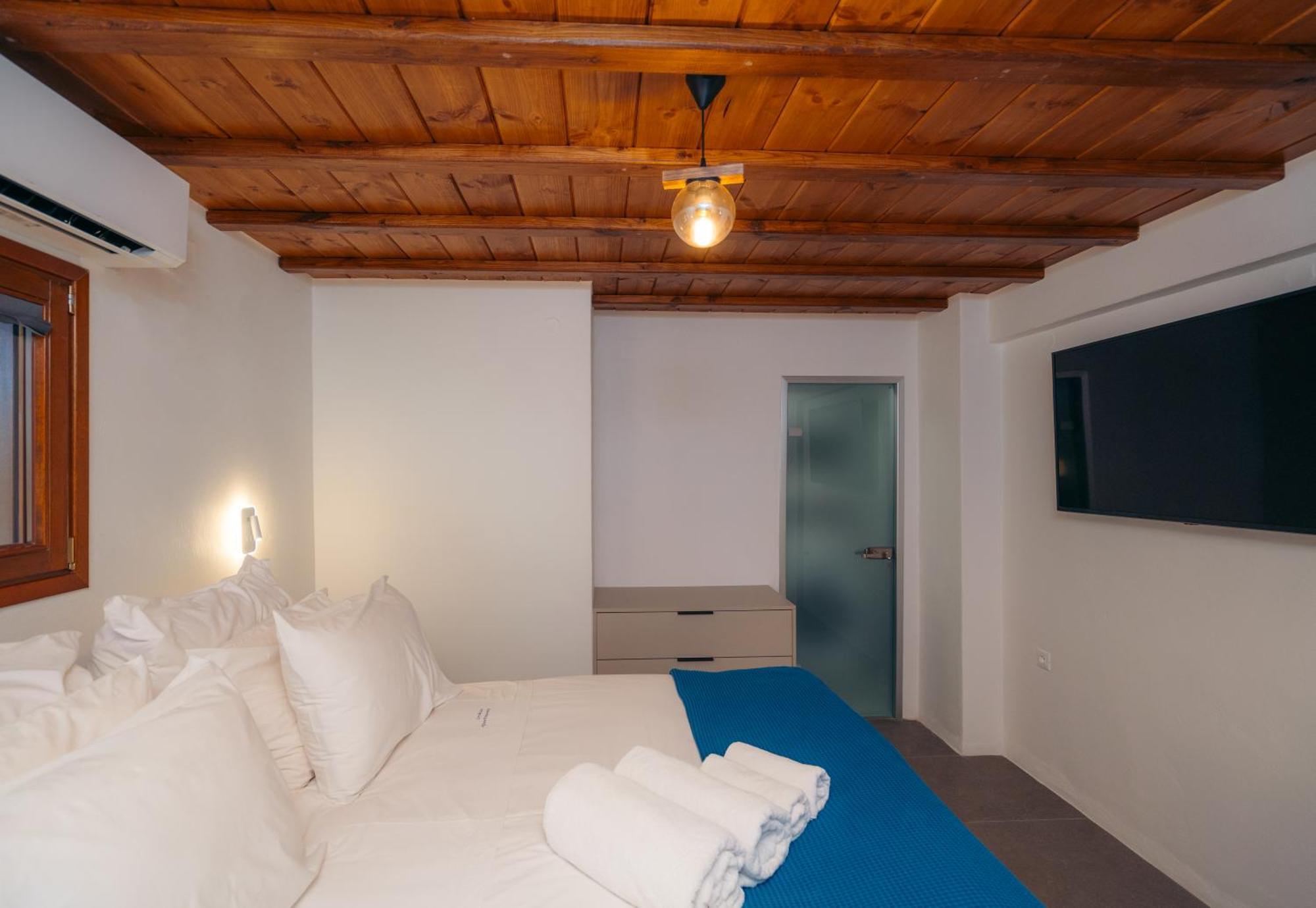 Loukia Apartments Artemonas Екстериор снимка
